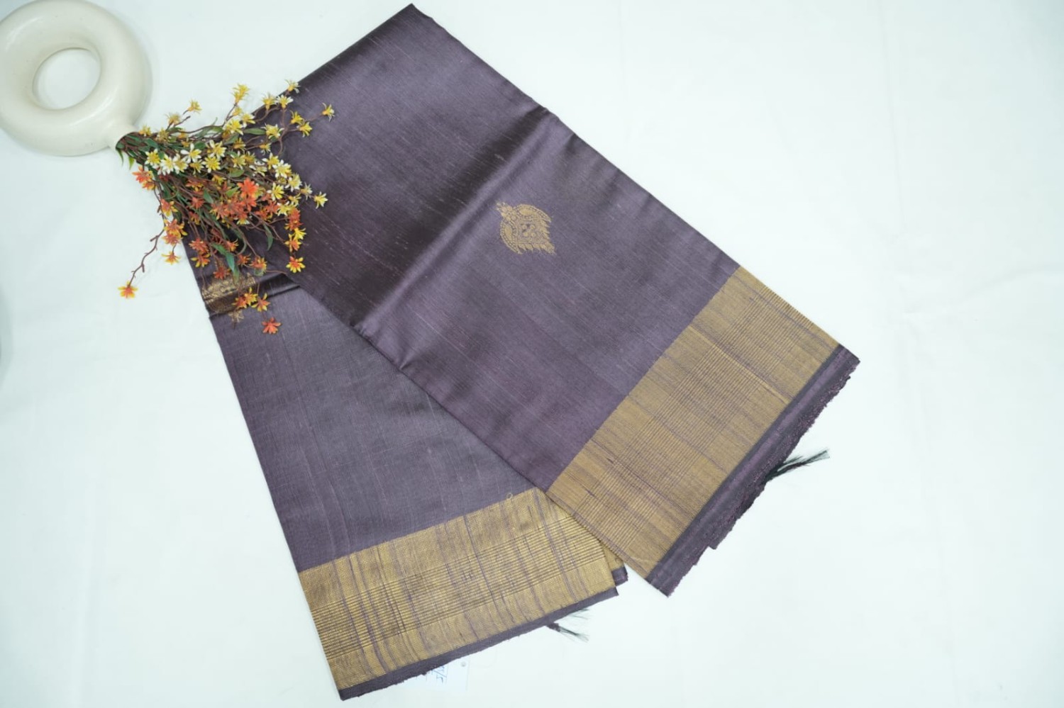 Pure raw pattu saree